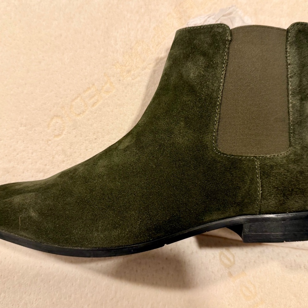 Express Men's Suede Boots in Dark Green - Picture 6 of 11